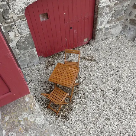 Le De La Savonnerie Polignac (Haute-Loire)
